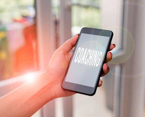 Digitales Business Coaching mit Smartphone